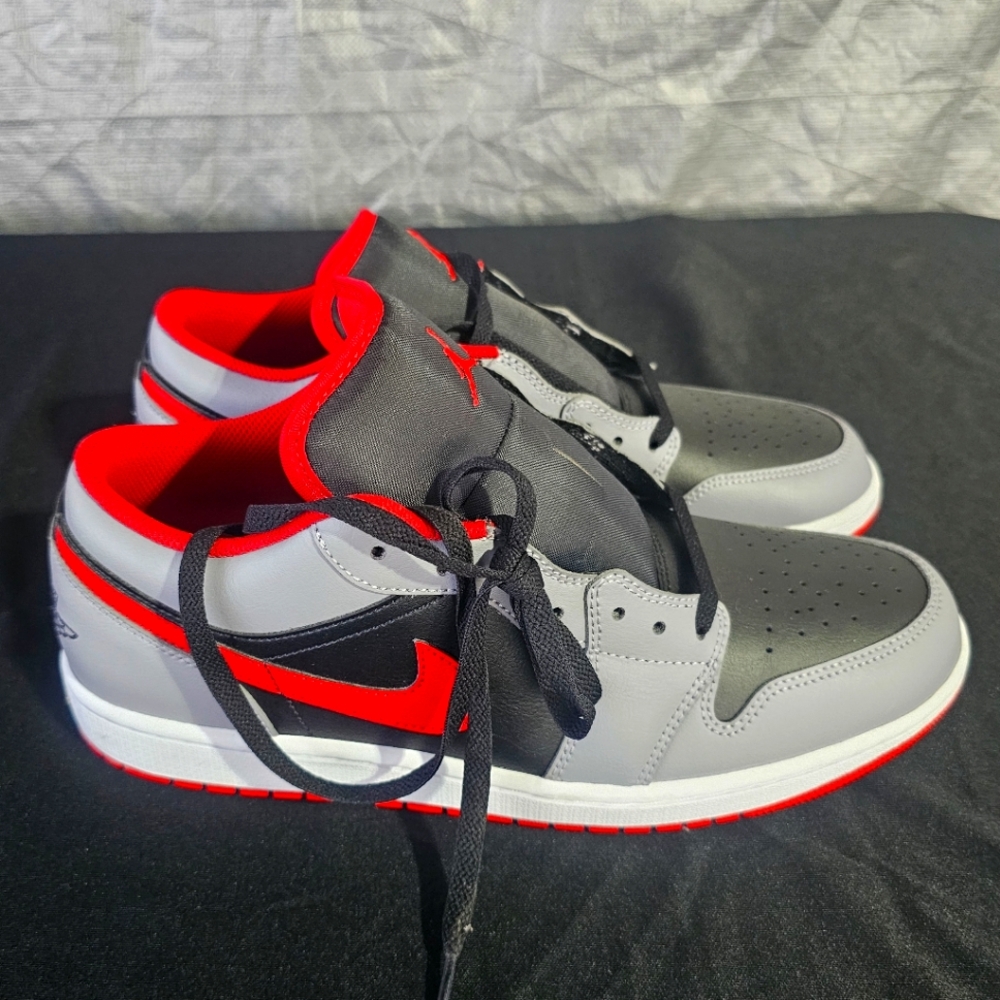 Air Jordan 1 Low Smoke Grey Gym Red Originals